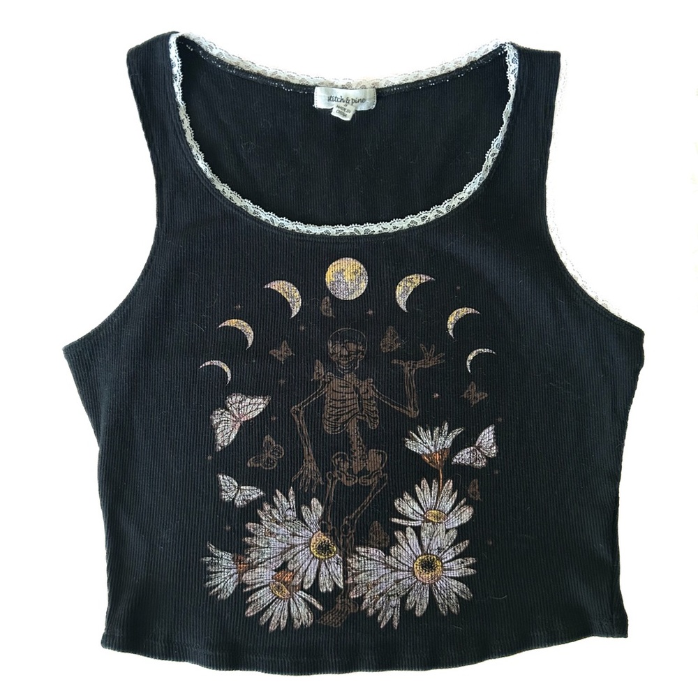 Stitch & Pine Small Mystical Graphic Tank Top
